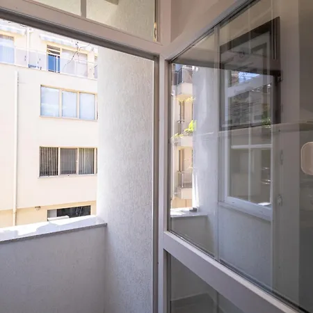 Апартаменты Center Retro Chic Kapana 2-bed Пловдив