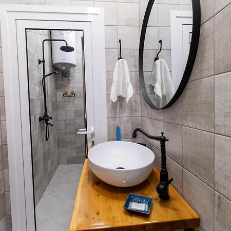 Center Retro Chic Kapana 2-bed Апартаменты *